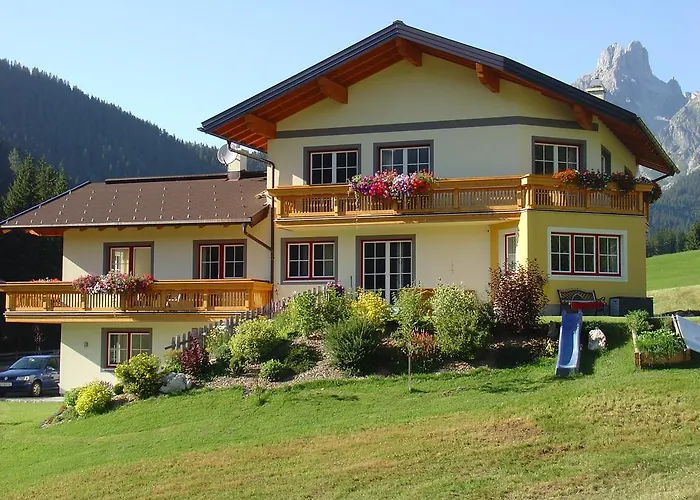 شقة Haus Panorama *